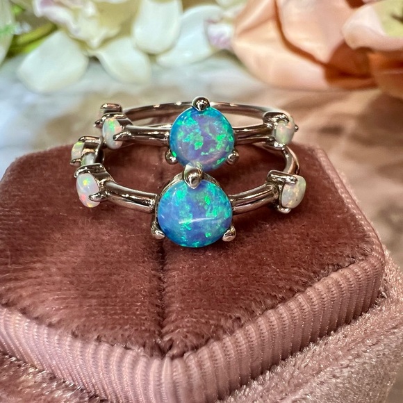 New!Blue and white Opal ring stacking set of 2. Set in solid 925 Sterling Silver - Picture 7 of 17